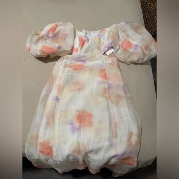 Lucia Midi Dress in Painterly Floral - Picture 4 of 5